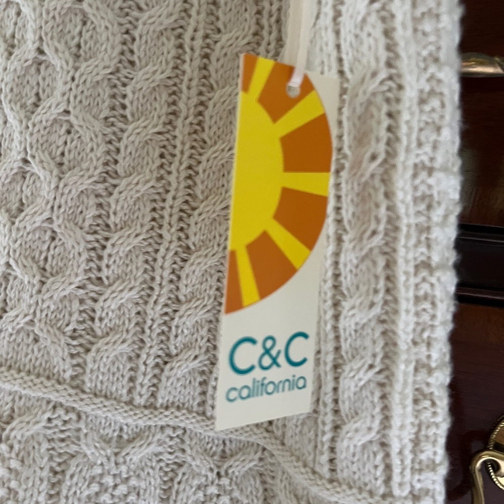 C&C California Ivory Cable Knit Tank Top - Picture 3 of 6